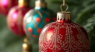 The History of Christopher Radko Ornaments: A Modern Tradition